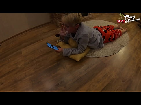 ❤️ Gekke Blondine Pijpt Enorme Pik en Stuitert Er Op - Anale Seks Sluts at porn nl.pornovore.ru ❤