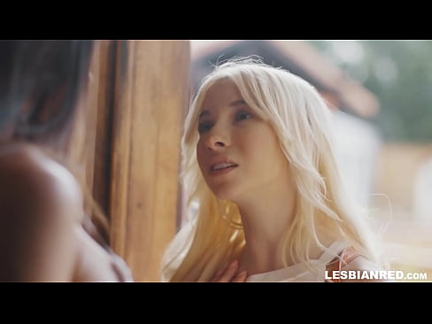 ❤️ Meisje komt een paar maanden later thuis en eindigt met het eten van haar stiefmoeders poesje Sluts at porn nl.pornovore.ru ❤