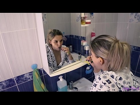❤️ Kappen met jong in pyjama eindigt oraal cum in kont - letty zwart Sluts at porn nl.pornovore.ru ❤